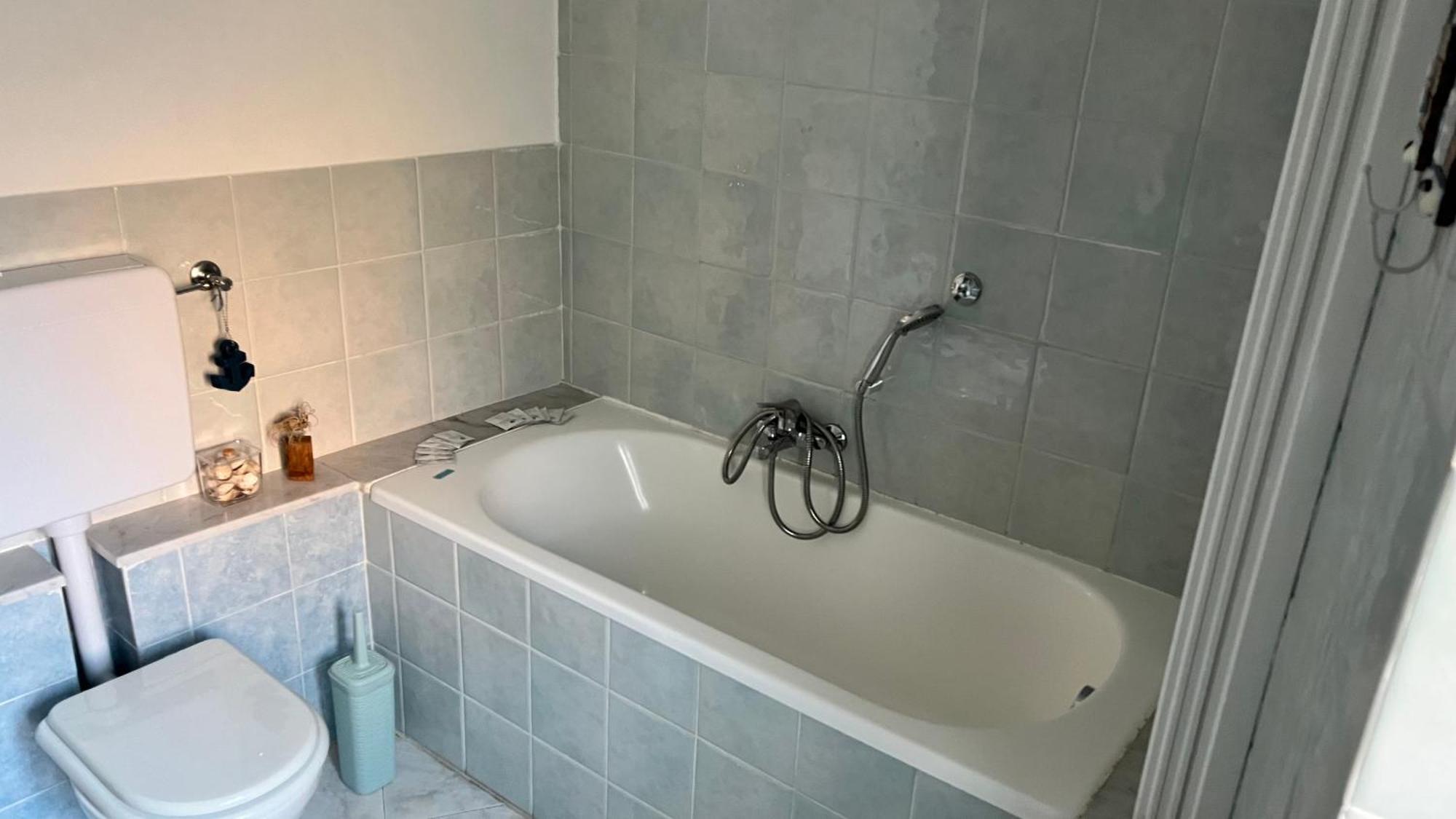 B&B Ligustico Genua Exteriör bild